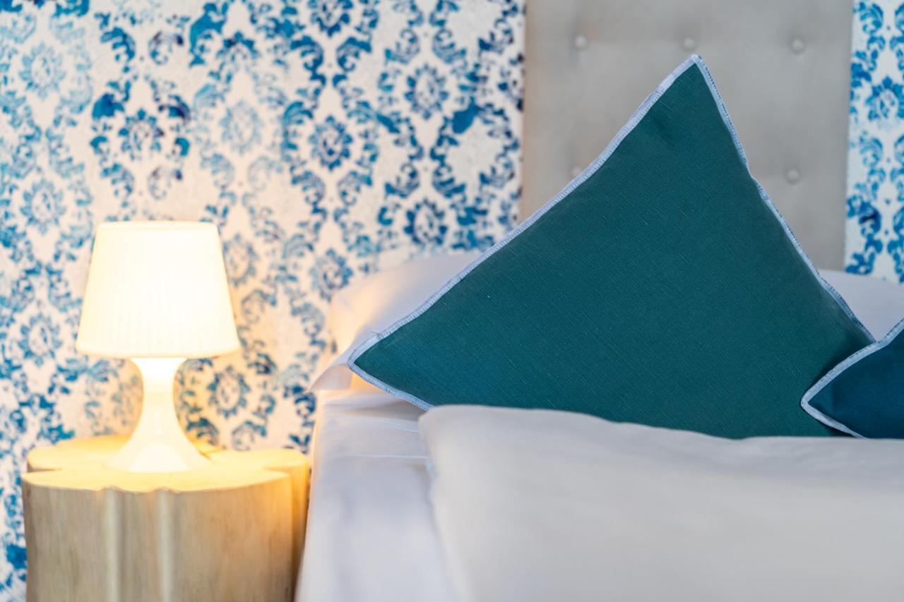 Sleep In Venzone Hotel Bagian luar foto